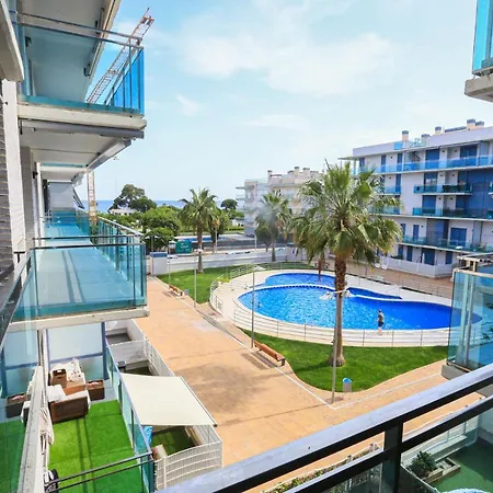 Augusta 6 2 Only Families Cambrils